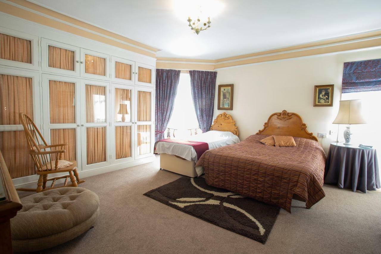 Fines Bayliwick Hotel 布拉克内尔 外观 照片